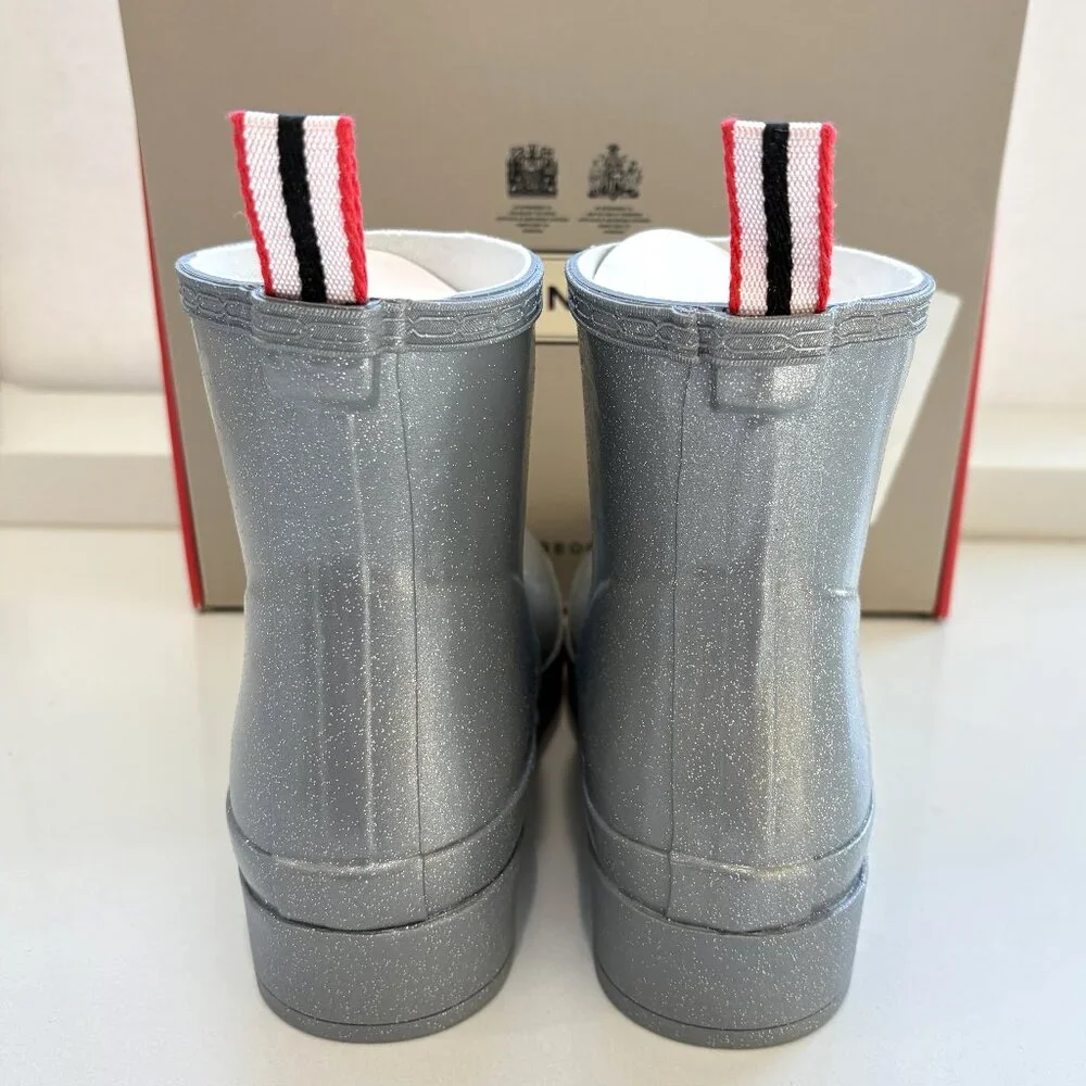 Hunter Play Short Cosmic Boots Rain Booties Waterproof Silver Size 7 NEW